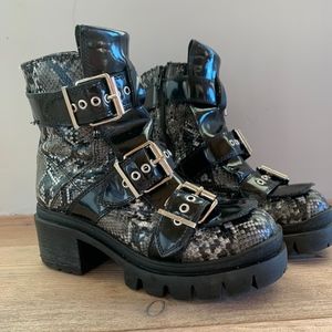 Jeffrey Campbell Boot